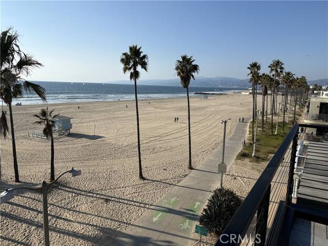 Venice, CA 90291,3011 Ocean Front Walk