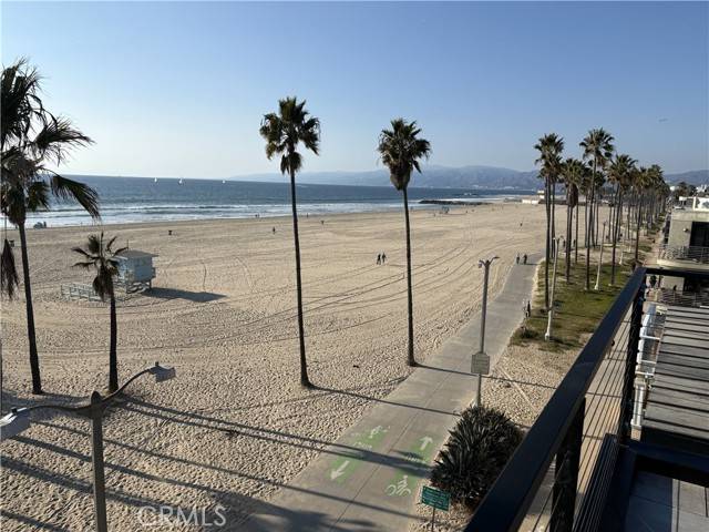 Venice, CA 90291,3011 Ocean Front Walk
