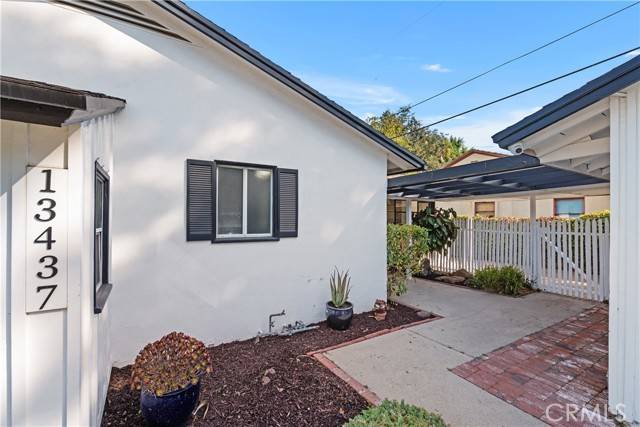 Sherman Oaks, CA 91401,13437 McCormick Street