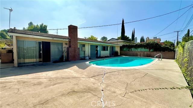 Woodland Hills, CA 91367,20523 Tiara Street