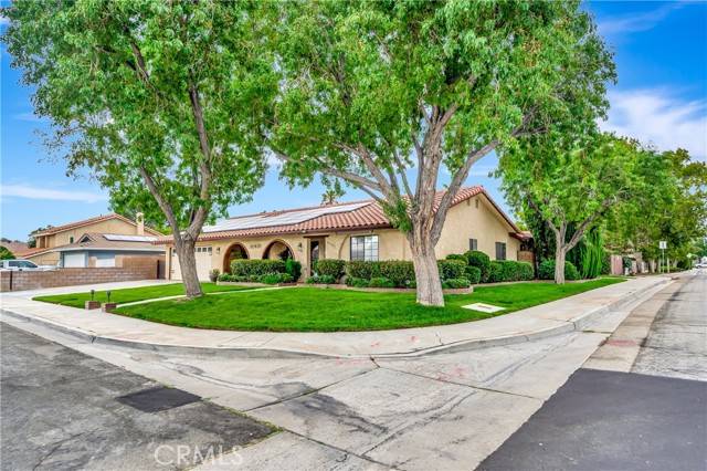 Lancaster, CA 93536,42902 Beau Ville Court