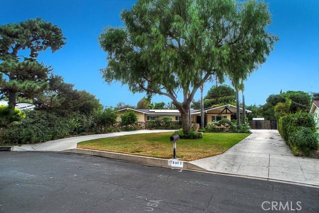 Sherwood Forest, CA 91325,8377 Paso Robles Avenue