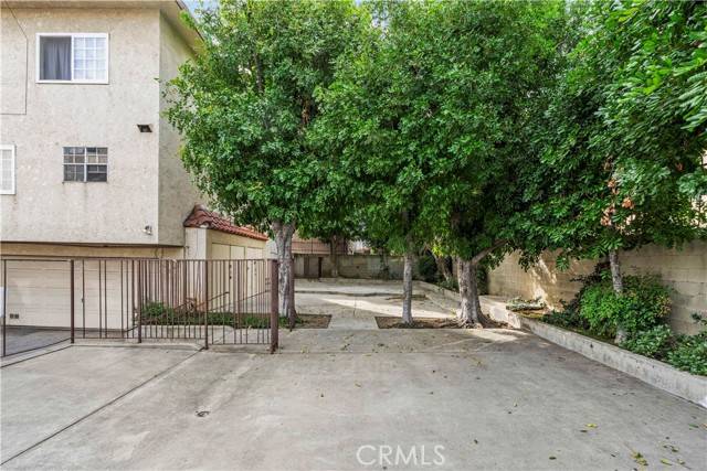 Panorama City, CA 91402,8927 Cedros Avenue #4