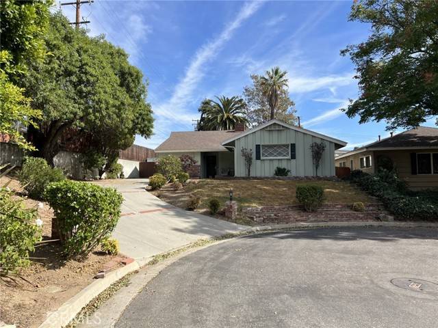 Altadena, CA 91001,2650 Catherine Road