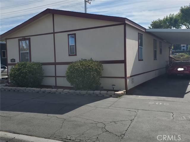 Canyon Country, CA 91351,20401 Soledad Canyon Rd #203