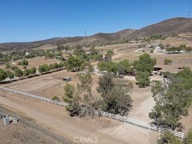 Agua Dulce, CA 91390,35502 Voss Road