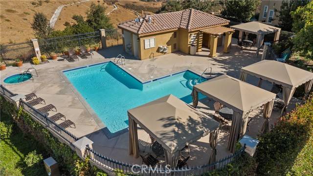 Newhall, CA 91350,26008 Lindale Place