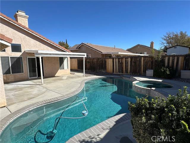 Lancaster, CA 93536,6028 W Avenue J4