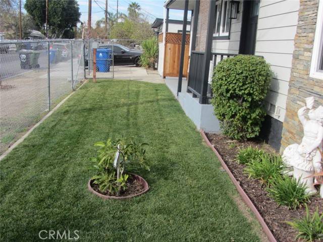 Pacoima, CA 91331,13383 Pierce Street