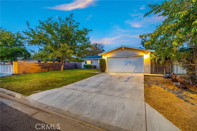 Lancaster, CA 93534,43734 Hardwood Avenue