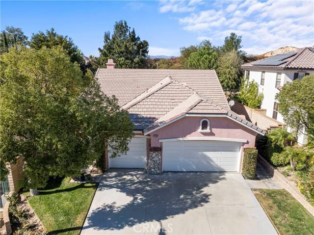 Saugus, CA 91390,23049 Lowridge Place