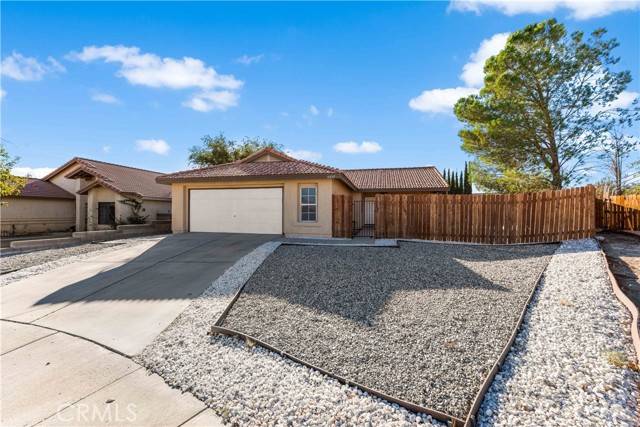 Rosamond, CA 93560,3357 Discovery Way