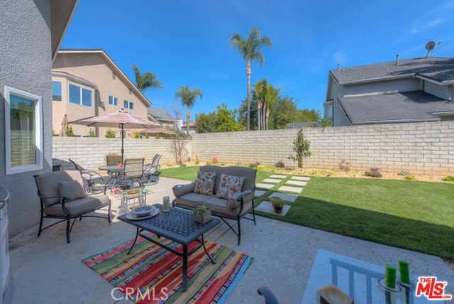 Tarzana, CA 91335,6318 Chimineas Avenue