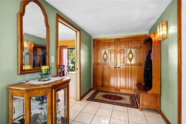 Northridge, CA 91324,19044 Marilla Street