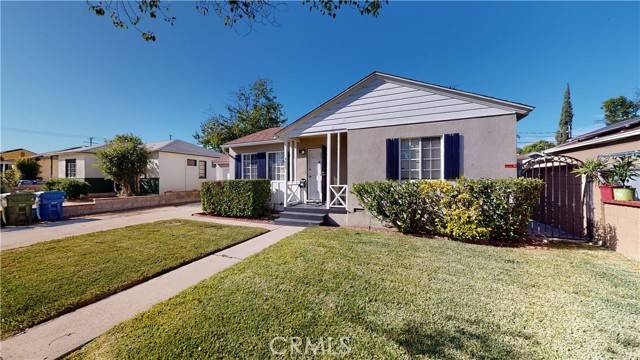 Encino, CA 91316,5857 Shoshone Avenue