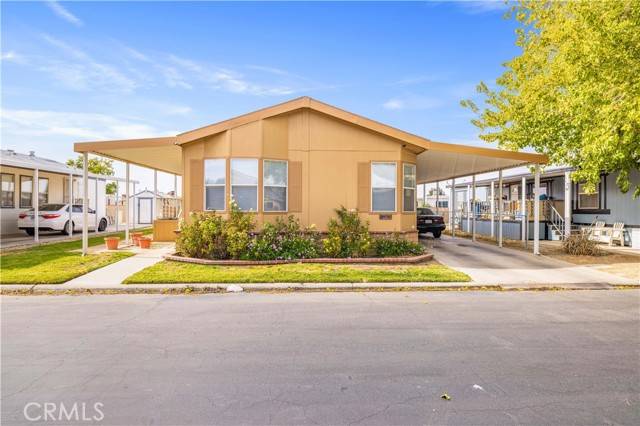 Lancaster, CA 93535,2121 E Avenue I #75