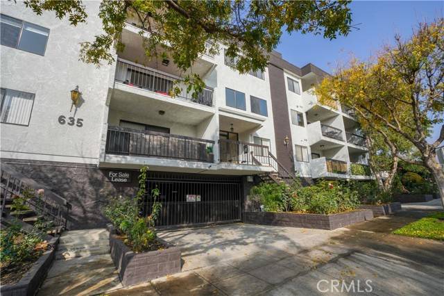 Burbank, CA 91501,635 E Elmwood Avenue #102