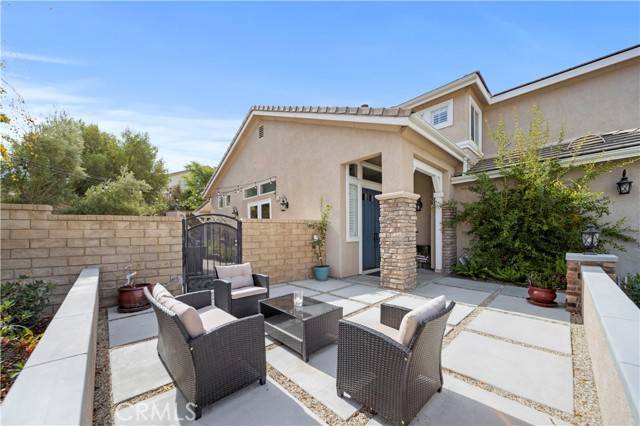 Canyon Country, CA 91387,18306 Owl Court