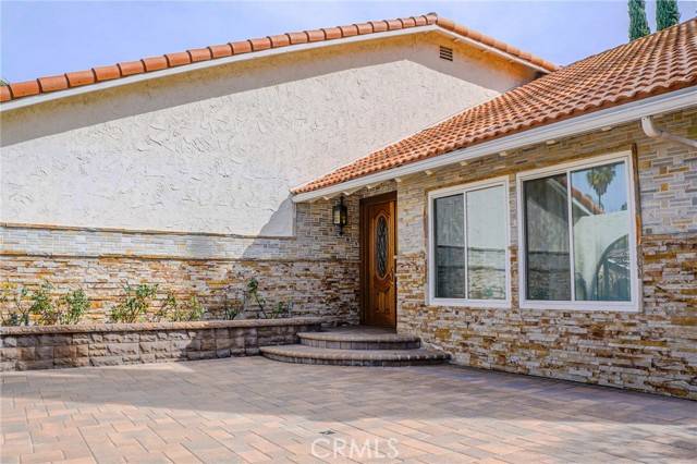 Agoura Hills, CA 91301,28926 Canmore Street