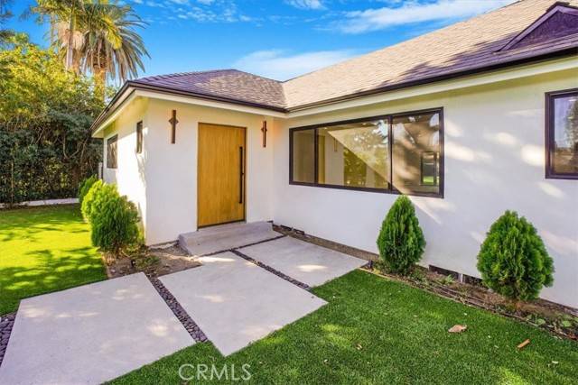 Valley Glen, CA 91401,5857 Fulton Avenue