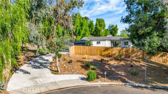 Woodland Hills, CA 91367,5932 Hinton Avenue