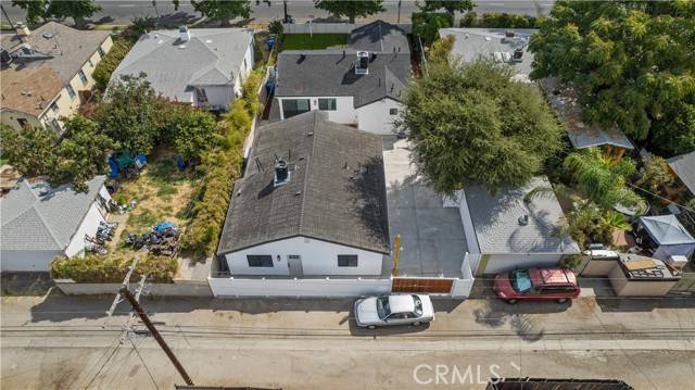 Reseda, CA 91335,6719 Lindley Avenue