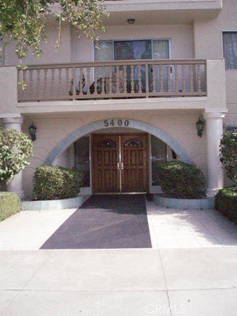 Encino, CA 91316,5400 Lindley Avenue #205