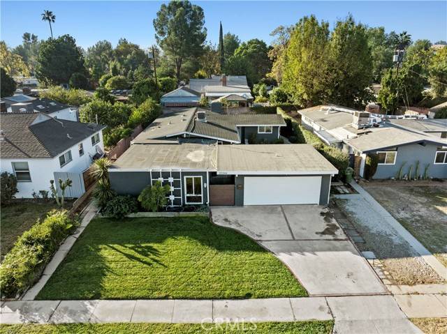 Winnetka, CA 91306,20344 Mobile Street