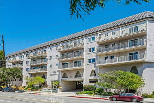 Redondo Beach, CA 90277,1108 Camino Real #502