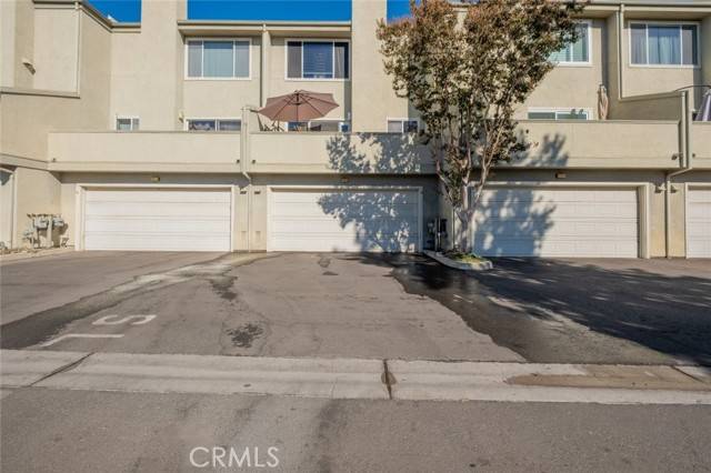 Granada Hills, CA 91344,15780 Midwood Drive #3