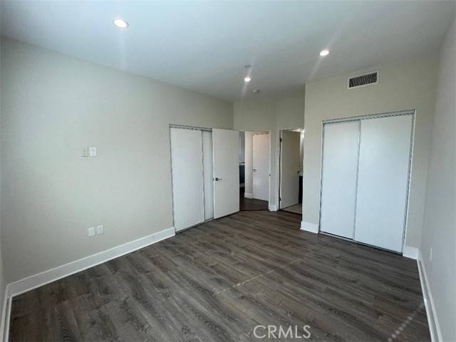 Lake Balboa, CA 91406,6445 Woodley Avenue #202