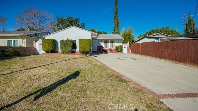 Canoga Park, CA 91303,22123 Bassett Street