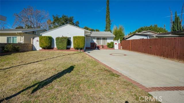 Canoga Park, CA 91303,22123 Bassett Street