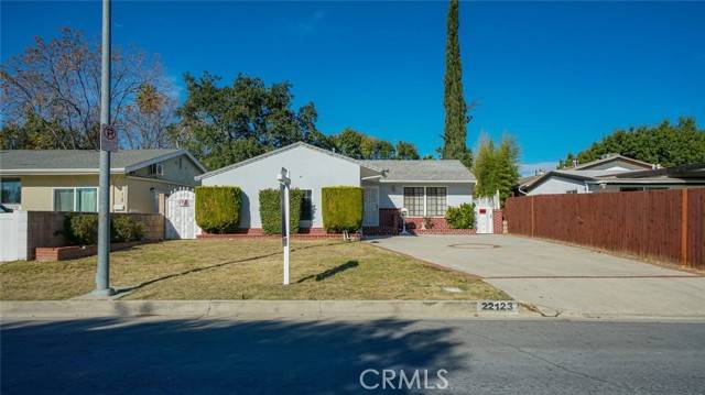 Canoga Park, CA 91303,22123 Bassett Street