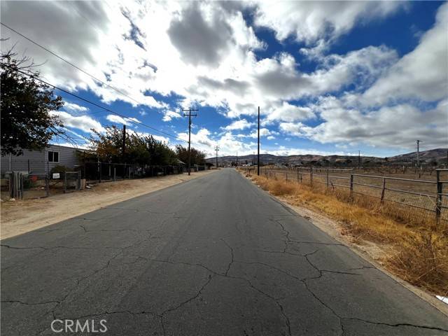 Littlerock, CA 93543,35328 80th Street