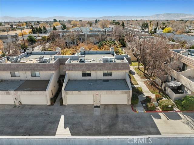 Lancaster, CA 93534,425 W Avenue J5 #35