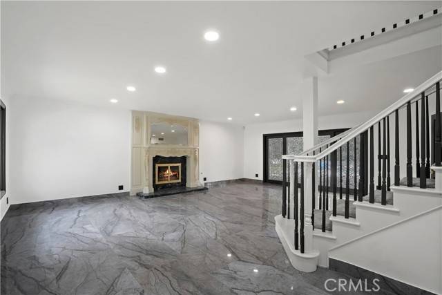 Northridge, CA 91325,9853 Wish Avenue