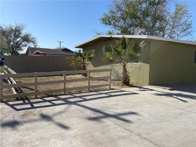 Lancaster, CA 93534,719 W Avenue H13