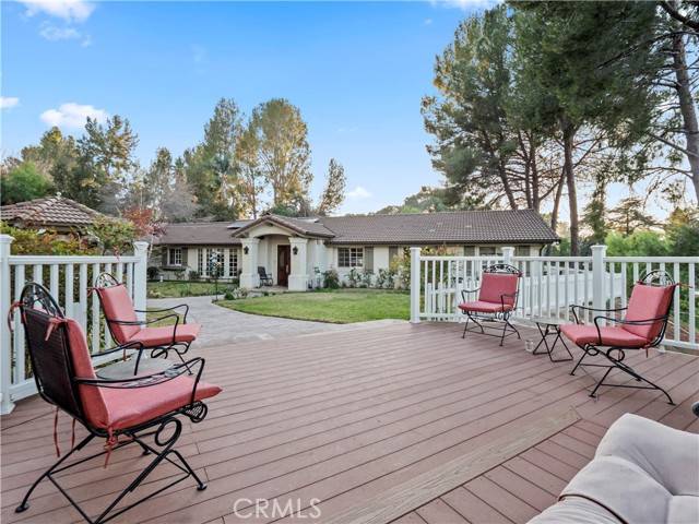 Canyon Country, CA 91387,15838 Falconrim Drive