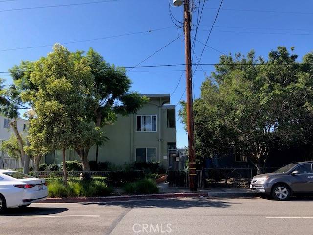 Santa Monica, CA 90404,1950 Cloverfield Boulevard #15