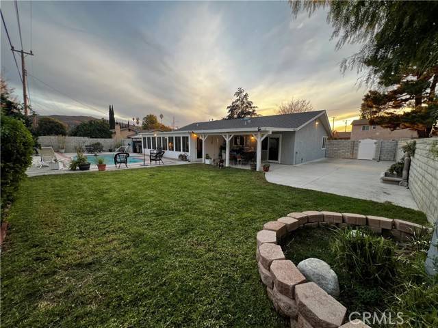 Simi Valley, CA 93065,1274 Valjean Ave