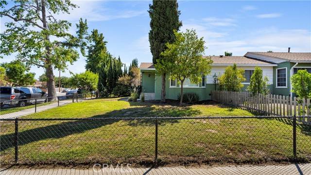 North Hollywood, CA 91606,6153 Clybourn Avenue