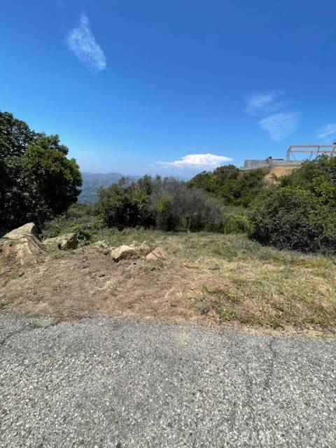 Malibu, CA 90265,24575 Piuma