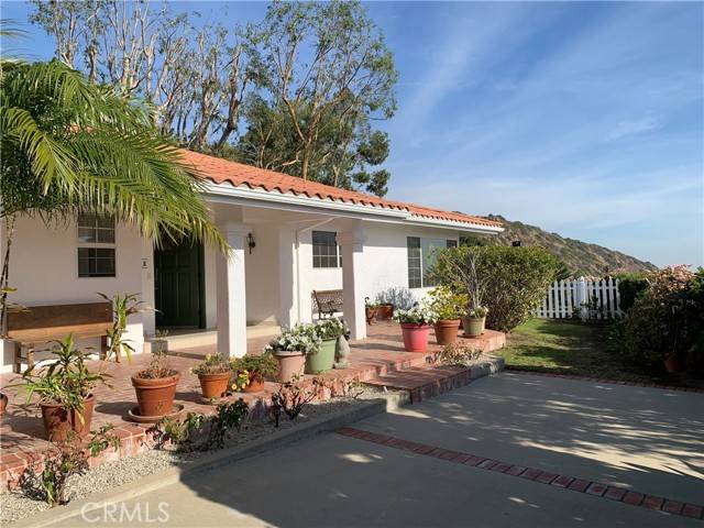 Malibu, CA 90265,20407 Seaboard Road