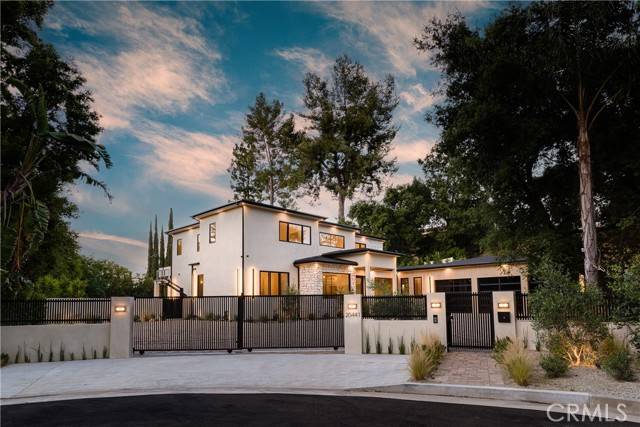 Woodland Hills, CA 91364,20441 Robert Place