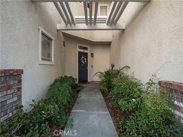 Valencia, CA 91354,27024 Wolf Creek Trail #22