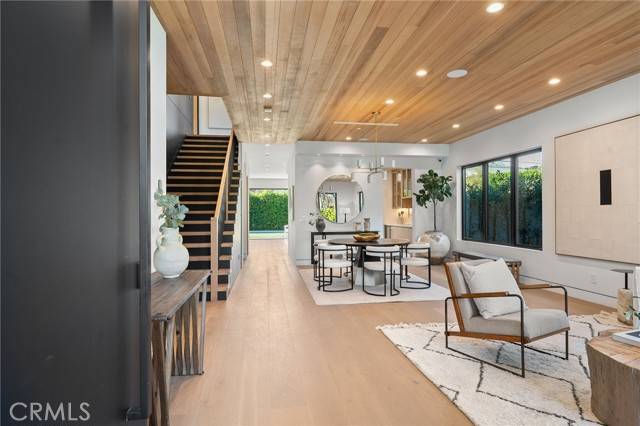 Studio City, CA 91607,4453 Gentry Avenue