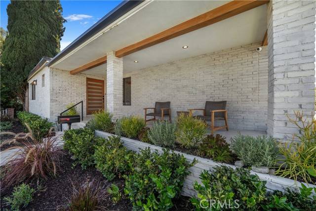 Toluca Lake, CA 91601,4855 Ledge Avenue