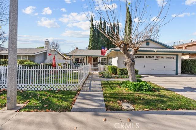 Newhall, CA 91321,25123 Markel Drive