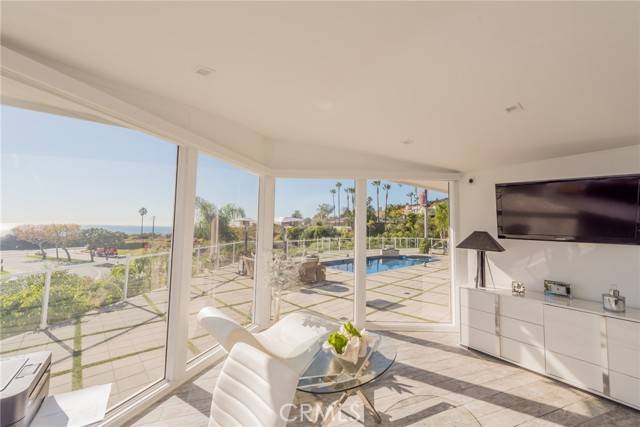 Malibu, CA 90265,3858 Malibu Country Drive